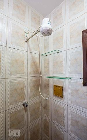Apartamento à venda com 90m², 2 quartos e sem vaga Apartamento à venda com 90m², 2 quartos e sem vagaBanheiro