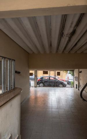 Casa à venda com 400m², 4 quartos e 6 vagasGARAGEM
