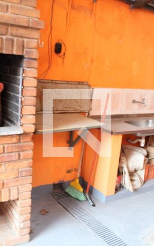Casa para alugar com 350m², 4 quartos e 5 vagasChurrasqueira