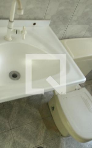 Casa para alugar com 350m², 4 quartos e 5 vagasBanheiro da Suíte 1