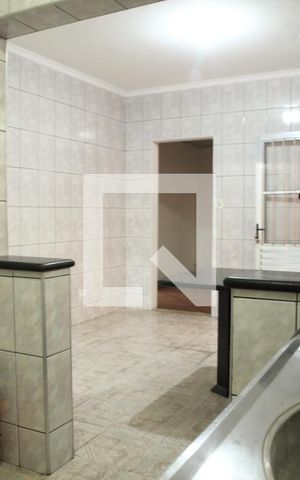Casa para alugar com 350m², 4 quartos e 5 vagasCozinha