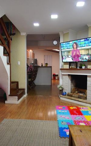 Casa à venda com 95m², 2 quartos e 1 vagaSala