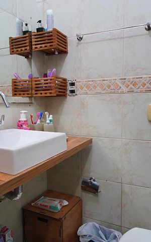 Casa à venda com 95m², 2 quartos e 1 vagaBanheiro