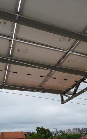 Casa à venda com 95m², 2 quartos e 1 vagaPainéis Solares