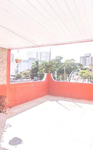 Casa à venda com 451m², 3 quartos e 13 vagasQuintal