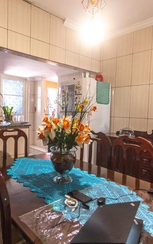 Casa à venda com 451m², 3 quartos e 13 vagasSala de jantar