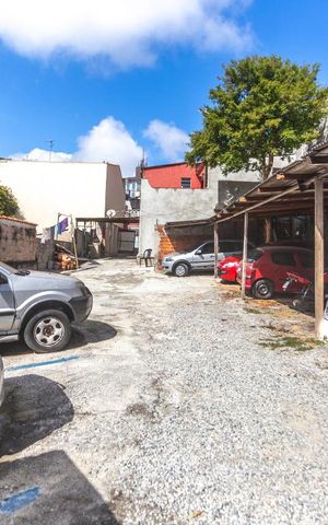 Casa à venda com 451m², 3 quartos e 13 vagasGaragem