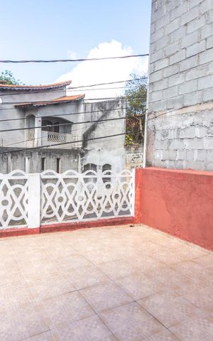 Casa à venda com 451m², 3 quartos e 13 vagasQuintal da frente