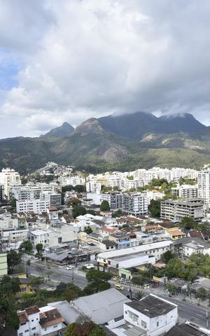 Apartamento à venda com 322m², 4 quartos e 3 vagasVista da Cobertura