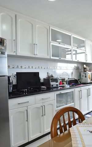 Apartamento à venda com 322m², 4 quartos e 3 vagasCozinha