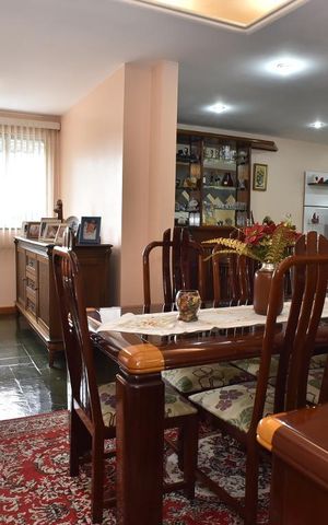 Apartamento à venda com 322m², 4 quartos e 3 vagasSala