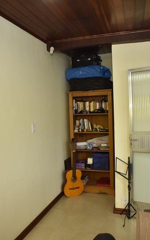 Apartamento à venda com 322m², 4 quartos e 3 vagasEscritório