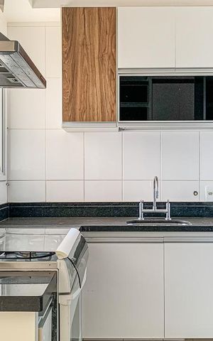 Apartamento à venda com 130m², 4 quartos e 3 vagas Apartamento à venda com 130m², 4 quartos e 3 vagasCozinha