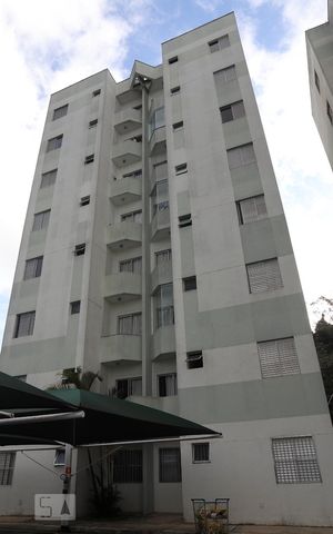Apartamento para alugar com 52m², 2 quartos e 1 vagaFachada do bloco