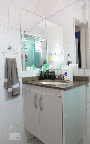 Apartamento para alugar com 52m², 2 quartos e 1 vagaBanheiro