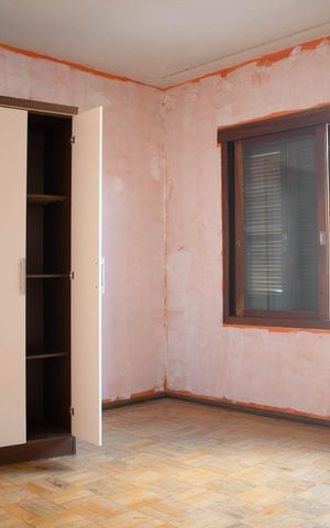 Casa à venda com 600m², 2 quartos e 4 vagasQuarto 2
