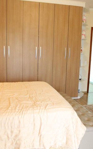 Casa à venda com 160m², 3 quartos e 4 vagasQuarto 1 - Suíte