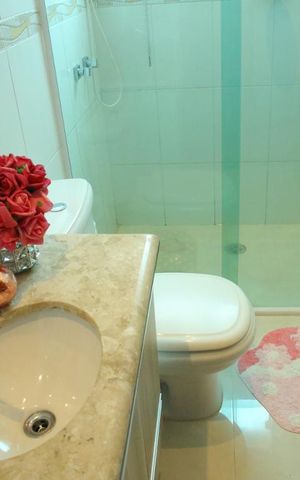 Casa à venda com 160m², 3 quartos e 4 vagasBanheiro Quarto 3 - Suíte