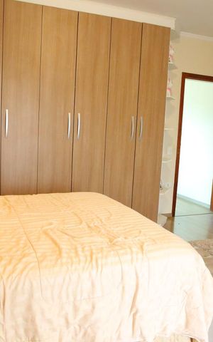 Casa à venda com 160m², 3 quartos e 4 vagasQuarto 1 - Suíte