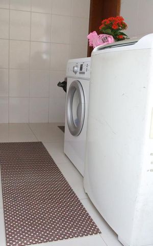 Casa à venda com 160m², 3 quartos e 4 vagasLavanderia