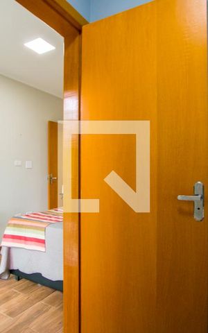 Casa à venda com 370m², 5 quartos e 6 vagasBanheiro do quarto 2