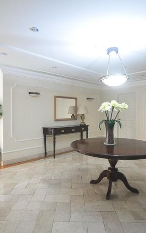Apartamento à venda com 132m², 3 quartos e 2 vagasHall social