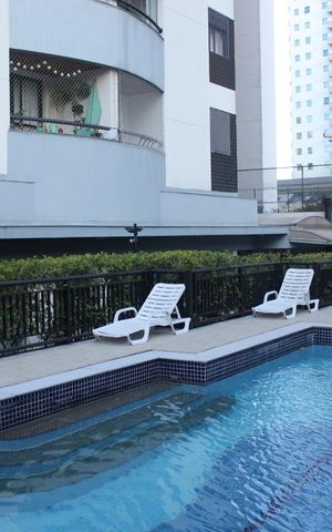 Apartamento à venda com 50m², 1 quarto e 1 vagaÁrea comum - Piscina