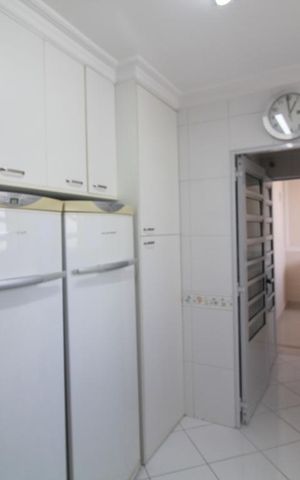 Apartamento para alugar com 250m², 3 quartos e 3 vagasCozinha