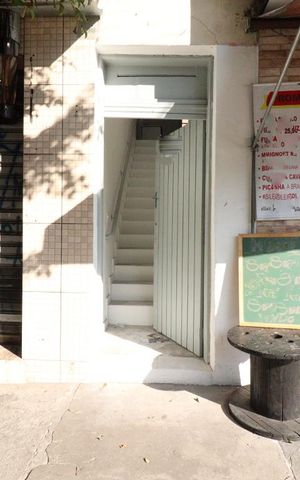 Casa para alugar com 60m², 2 quartos e sem vagaFachada