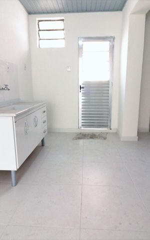 Casa para alugar com 60m², 2 quartos e sem vagaCozinha