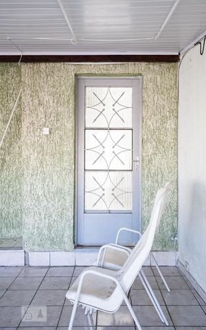 Casa para alugar com 209m², 3 quartos e 2 vagas Casa para alugar com 209m², 3 quartos e 2 vagasSacada