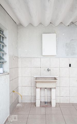 Casa para alugar com 209m², 3 quartos e 2 vagas Casa para alugar com 209m², 3 quartos e 2 vagasLavanderia