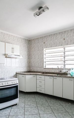 Casa para alugar com 209m², 3 quartos e 2 vagas Casa para alugar com 209m², 3 quartos e 2 vagasCozinha