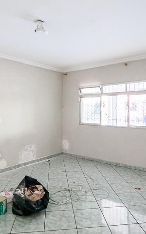 Casa para alugar com 209m², 3 quartos e 2 vagas Casa para alugar com 209m², 3 quartos e 2 vagasSala