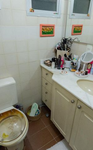 Apartamento à venda com 83m², 2 quartos e 1 vagaBanheiro Suíte