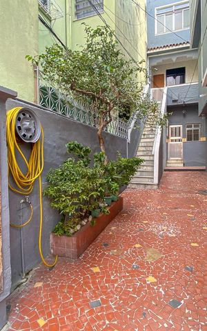 Apartamento à venda com 89m², 2 quartos e sem vagaAcesso ao imóvel