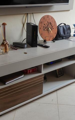 Casa à venda com 287m², 4 quartos e 3 vagas Casa à venda com 287m², 4 quartos e 3 vagasSala