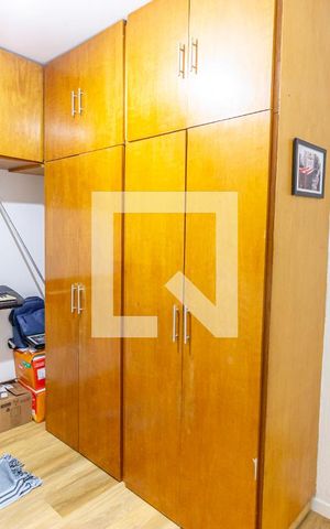 Apartamento à venda com 70m², 3 quartos e 2 vagas Apartamento à venda com 70m², 3 quartos e 2 vagasQuarto 1