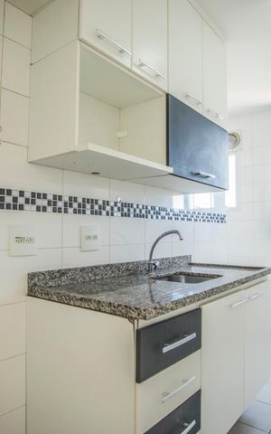 Apartamento à venda com 55m², 2 quartos e 1 vaga Apartamento à venda com 55m², 2 quartos e 1 vagaCozinha