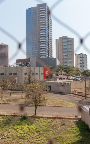 Apartamento para alugar com 97m², 3 quartos e 2 vagasQuarto 1 - vista