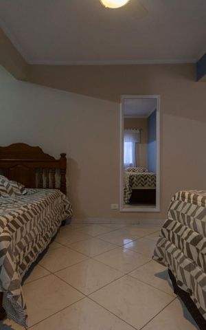 Casa à venda com 236m², 2 quartos e 2 vagasSUITE 2