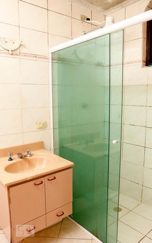 Casa à venda com 171m², 3 quartos e 3 vagas Casa à venda com 171m², 3 quartos e 3 vagasBanheiro Suite
