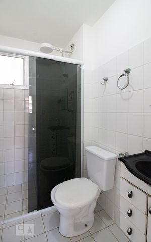 Apartamento para alugar com 75m², 3 quartos e 1 vaga Apartamento para alugar com 75m², 3 quartos e 1 vagaBanheiro