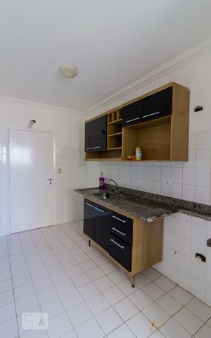 Apartamento para alugar com 75m², 3 quartos e 1 vaga Apartamento para alugar com 75m², 3 quartos e 1 vagaCozinha