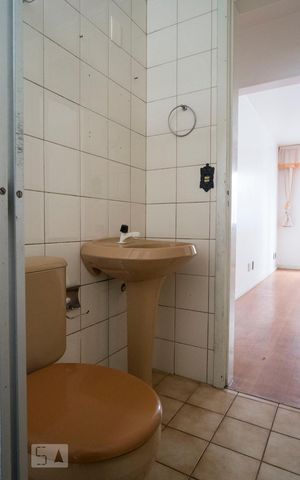 Apartamento para alugar com 37m², 1 quarto e sem vagaBanheiro