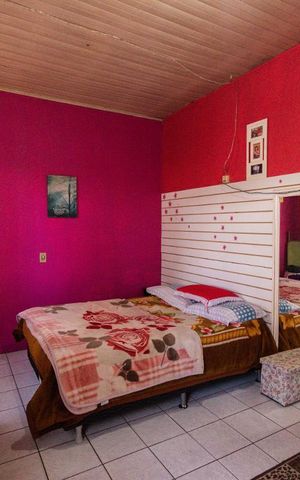 Casa à venda com 505m², 4 quartos e 5 vagas Casa à venda com 505m², 4 quartos e 5 vagasQuarto 1