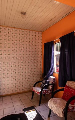 Casa à venda com 505m², 4 quartos e 5 vagas Casa à venda com 505m², 4 quartos e 5 vagasSala 1