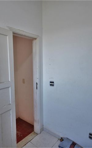 Casa à venda com 276m², 5 quartos e 2 vagasQuarto de Serviço