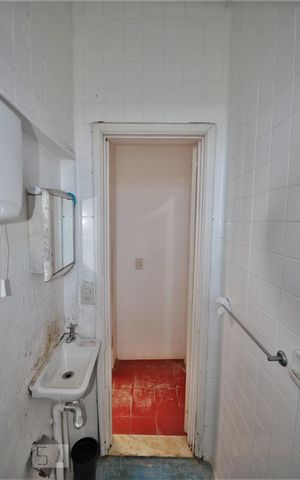 Casa à venda com 276m², 5 quartos e 2 vagasBanheiro de Serviço