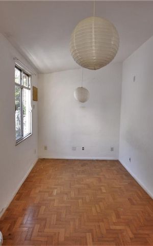 Casa à venda com 276m², 5 quartos e 2 vagasQuarto 3
